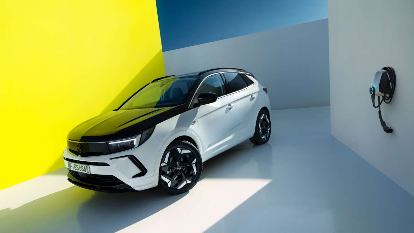 Новий Opel Grandland GSe: перший кросовер в лінійці GSe